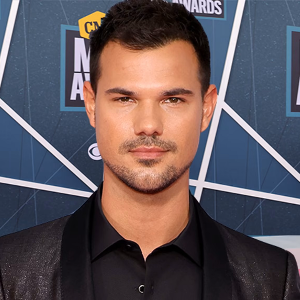 celebrity Taylor Lautner